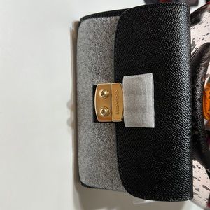 Medium Coach Wallet with Gold Clasp